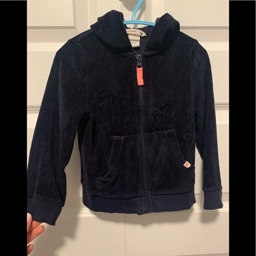 H&M black velvet vest 2-4years